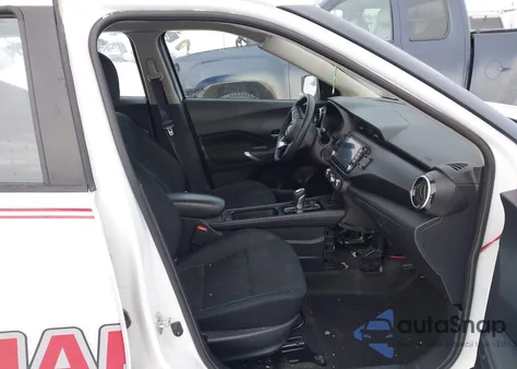 2023 Nissan Kicks Sv Xtronic Cvt z USA, uszkodzony, nr VIN 3N1CP5CV4PL564473